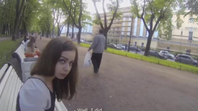 Порно видео трахнул девушку на улице