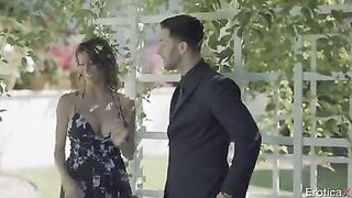Неудачник обманут секс-голодной шлюхой!