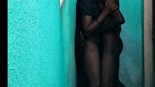 Тамильский секс втайне от родителей девушки